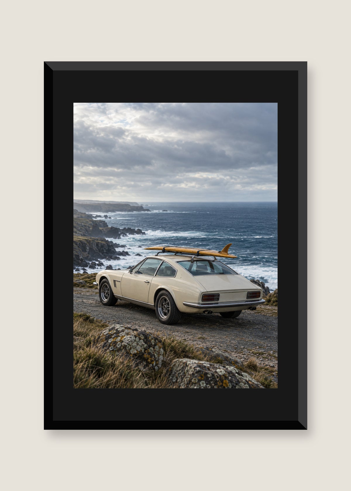 Saltline Coupe, Black mat with black frame